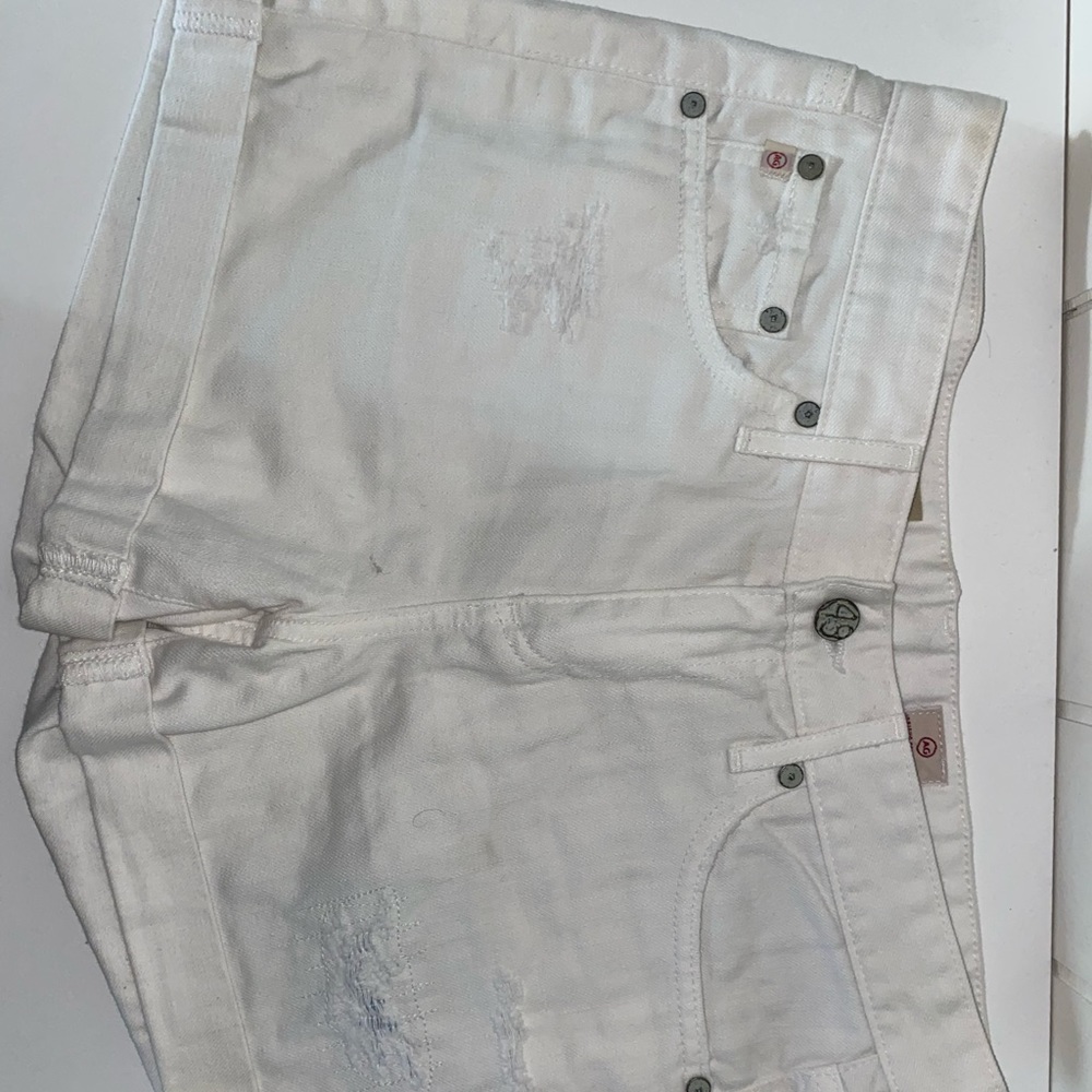 White denim shorts!